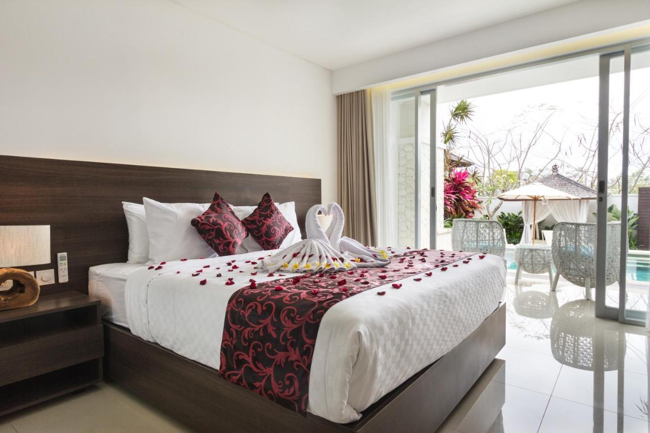 Adhiloka Hotel Uluwatu Kültér fotó