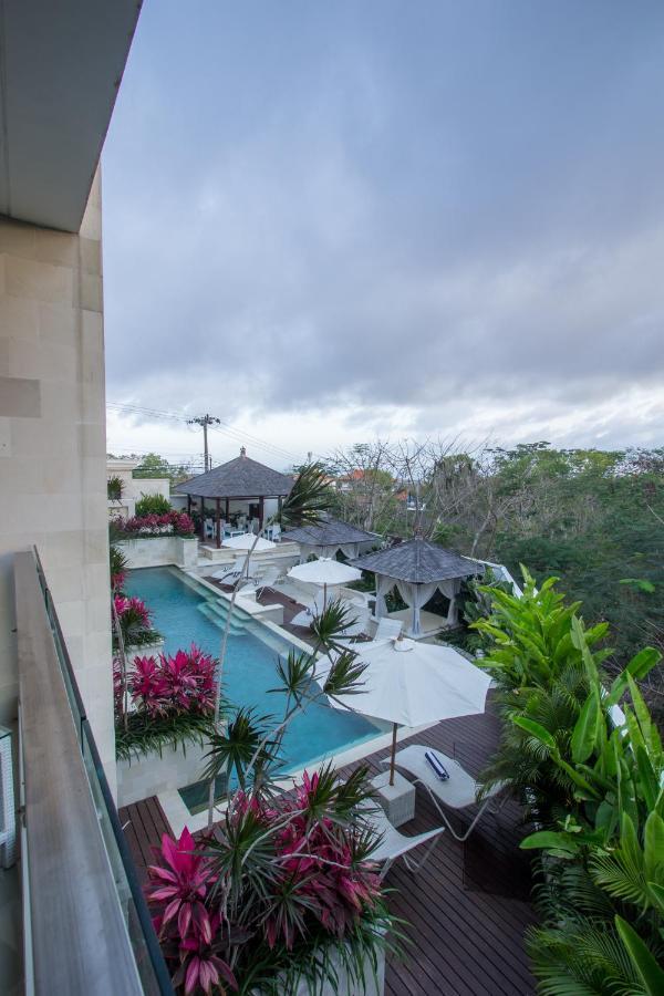 Adhiloka Hotel Uluwatu Kültér fotó