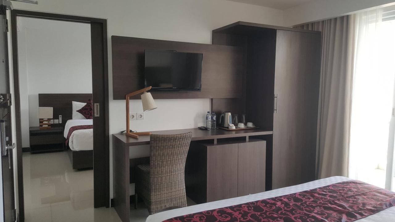 Adhiloka Hotel Uluwatu Kültér fotó