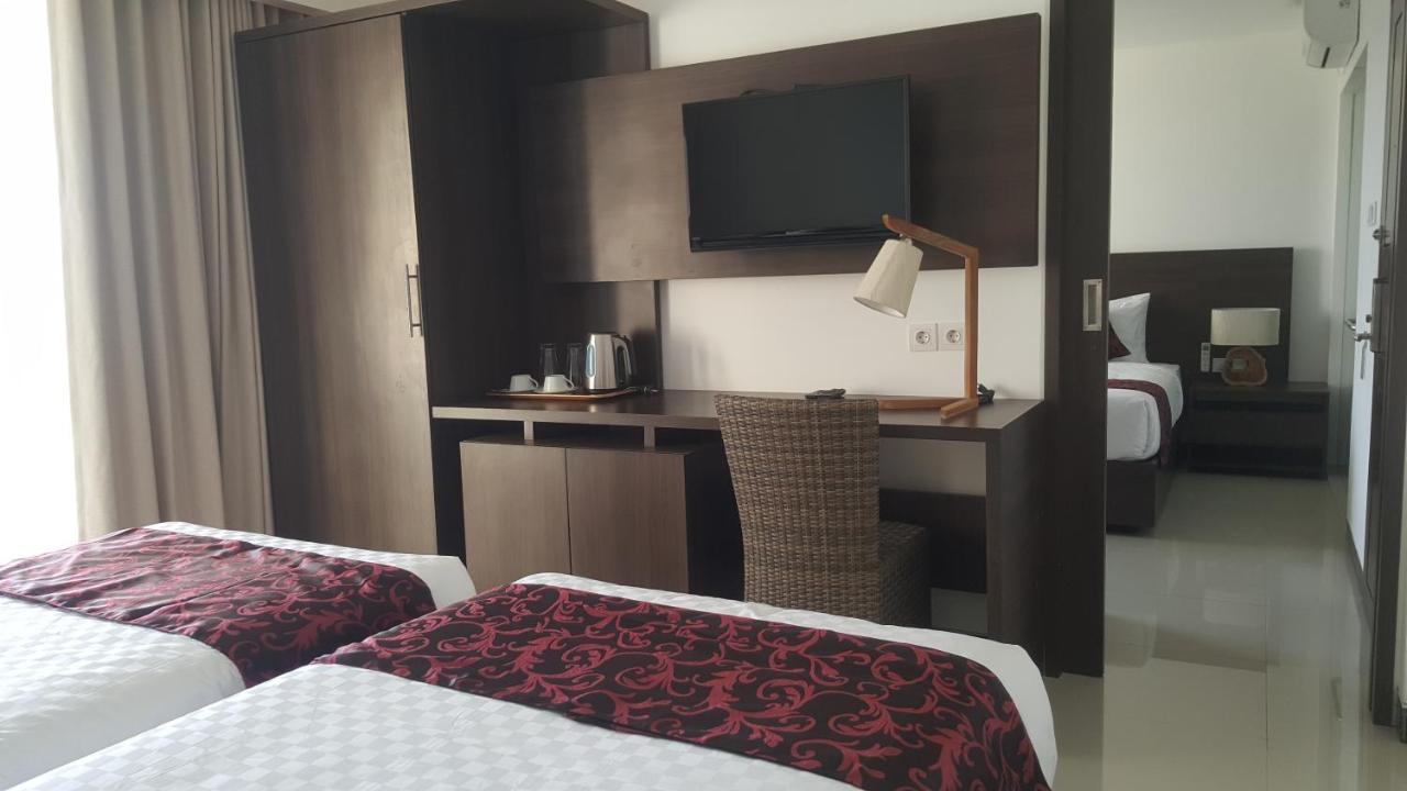 Adhiloka Hotel Uluwatu Kültér fotó