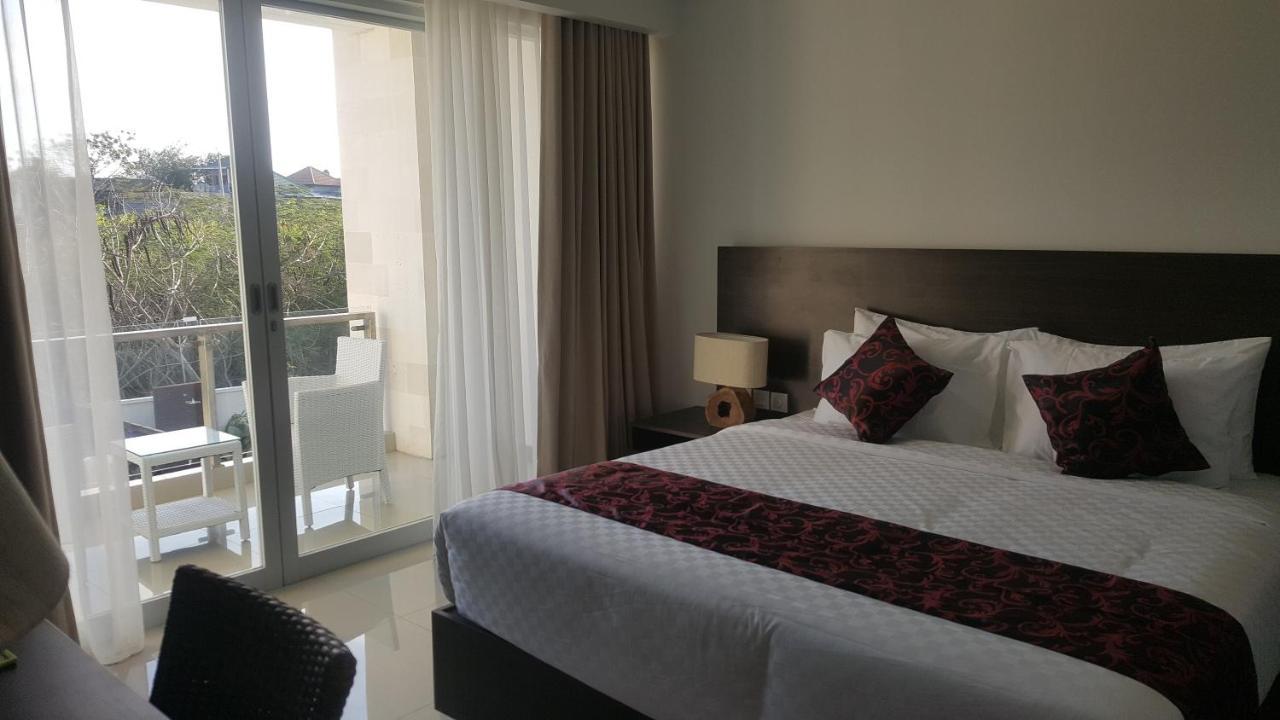 Adhiloka Hotel Uluwatu Kültér fotó