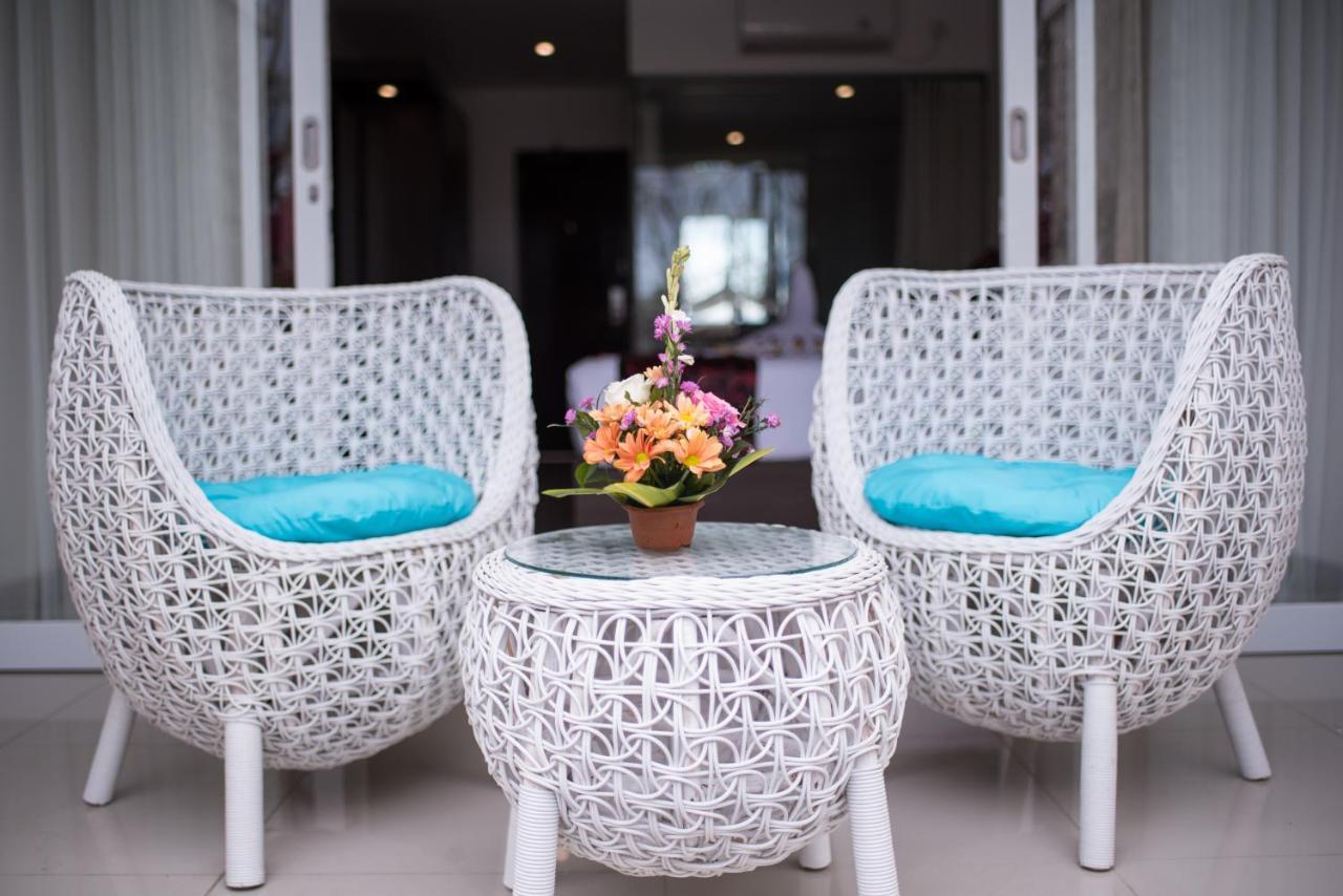 Adhiloka Hotel Uluwatu Kültér fotó