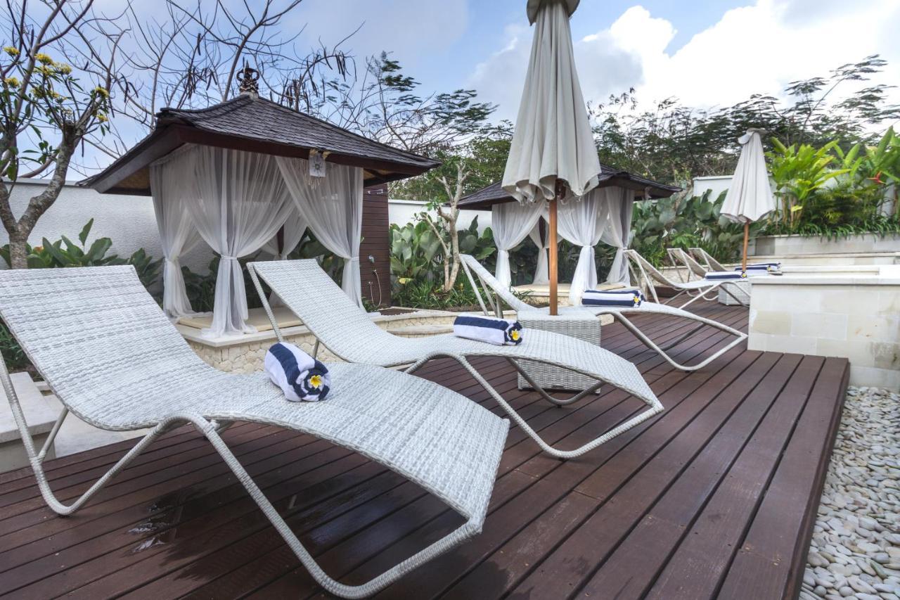 Adhiloka Hotel Uluwatu Kültér fotó